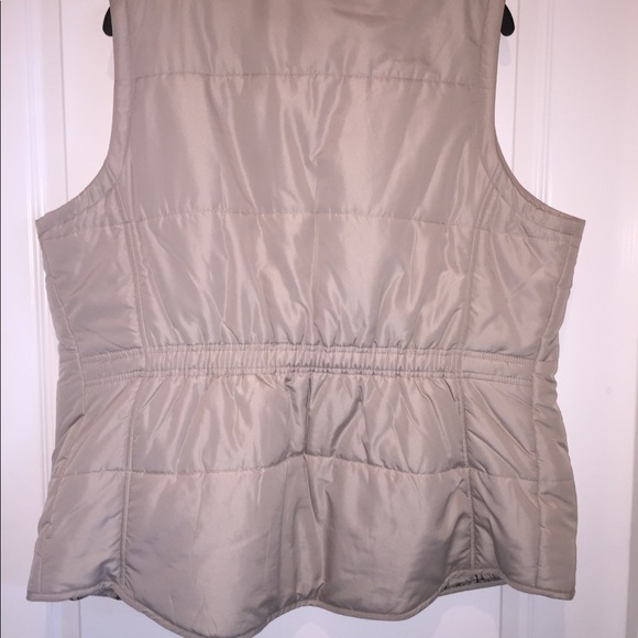 Vest - Picture 2 of 2